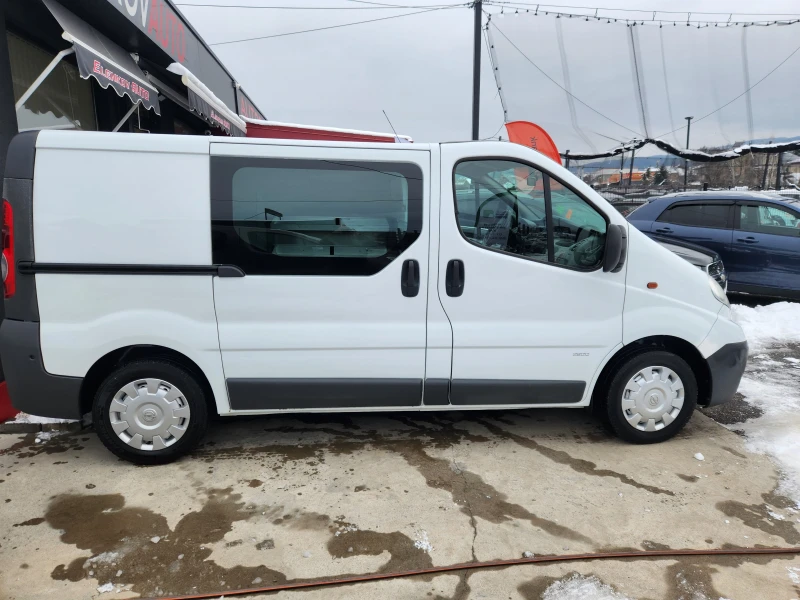 Opel Vivaro 2.0 CDTI-EURO 5b КЛИМАТИК-ШВЕЙЦАРИЯ, снимка 5 - Бусове и автобуси - 48669000