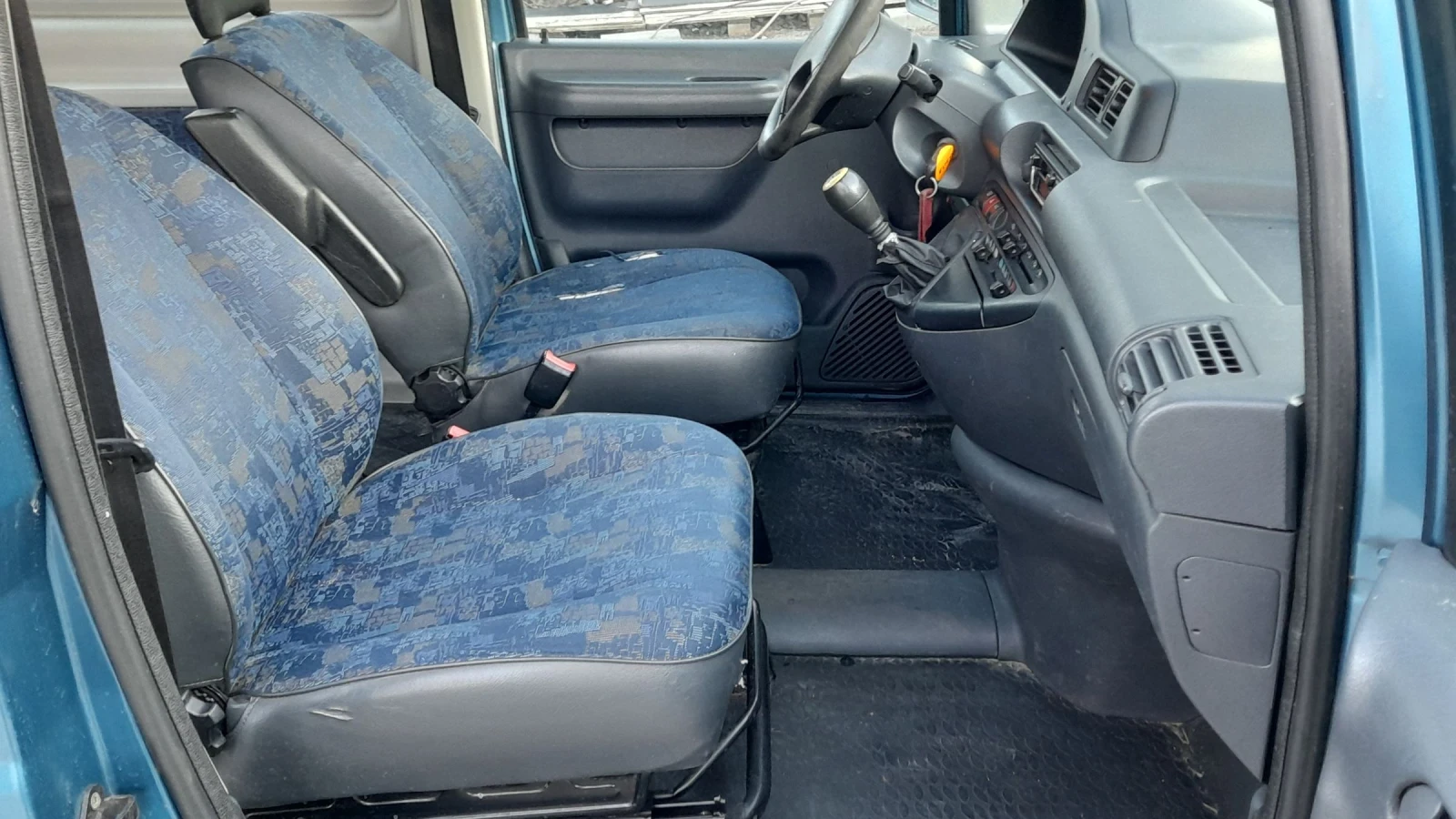 Peugeot Expert 2.0HDI 120kc Maxi Long Klima, снимка 10 - Бусове и автобуси - 53790808