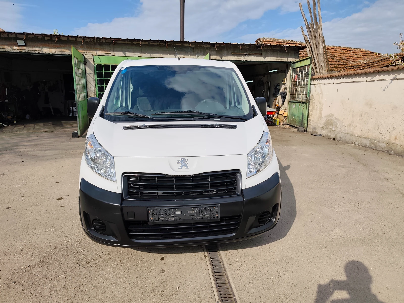 Peugeot Expert 2.0HDI MAXI КЛИМАТИК, снимка 5 - Бусове и автобуси - 54223126