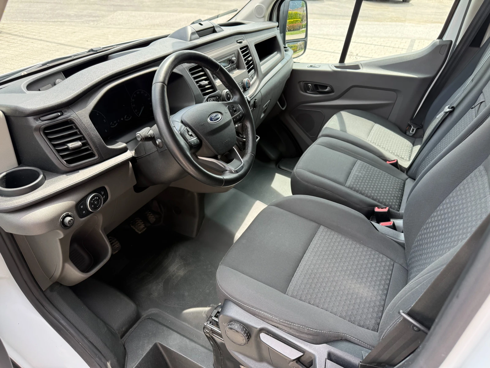 Ford Transit 2.0TDCI Jumbo L4H3 Euro 6D-temp Климатик , снимка 12 - Бусове и автобуси - 54763907