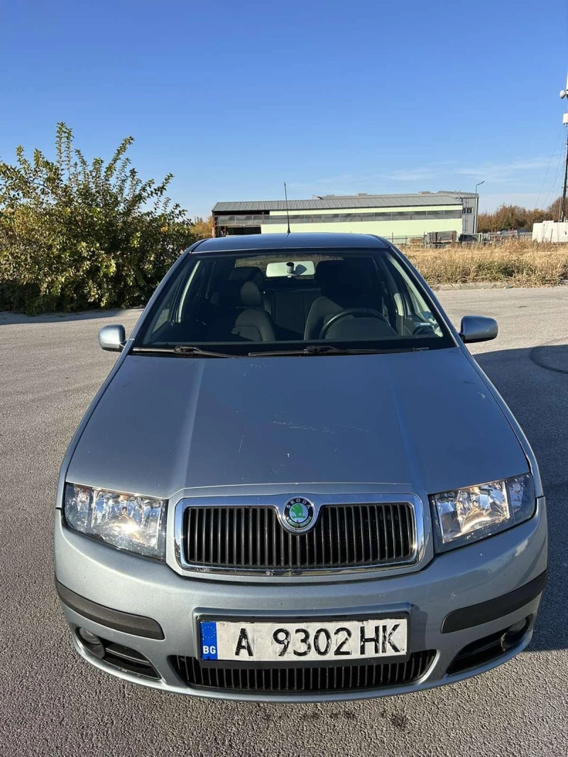 Skoda Fabia, снимка 2 - Автомобили и джипове - 47869980