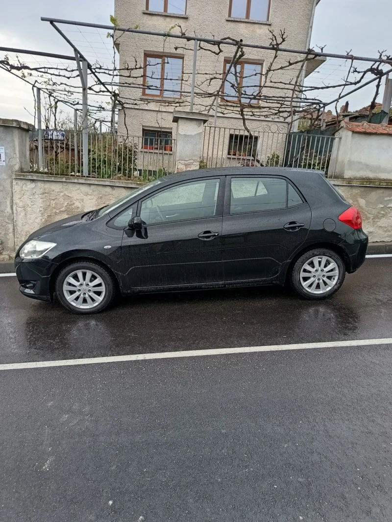 Toyota Auris, снимка 1 - Автомобили и джипове - 48553769