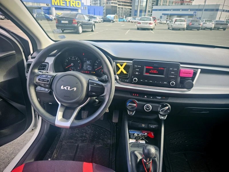 Kia Rio 1.2 85 hp, снимка 8 - Автомобили и джипове - 48985599