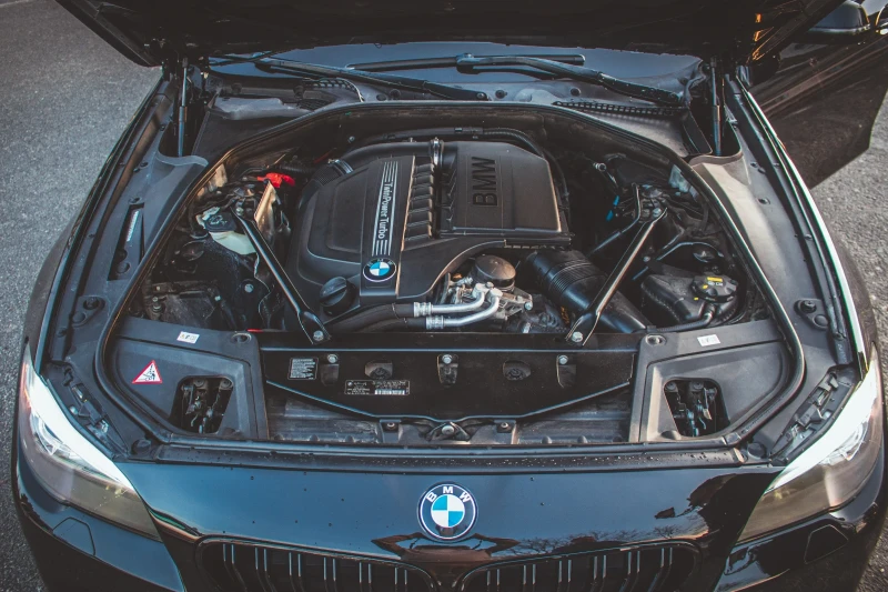 BMW 535 535i LCI , снимка 13 - Автомобили и джипове - 52874882