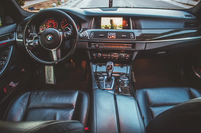 BMW 535 535i LCI , снимка 12 - Автомобили и джипове - 52874882