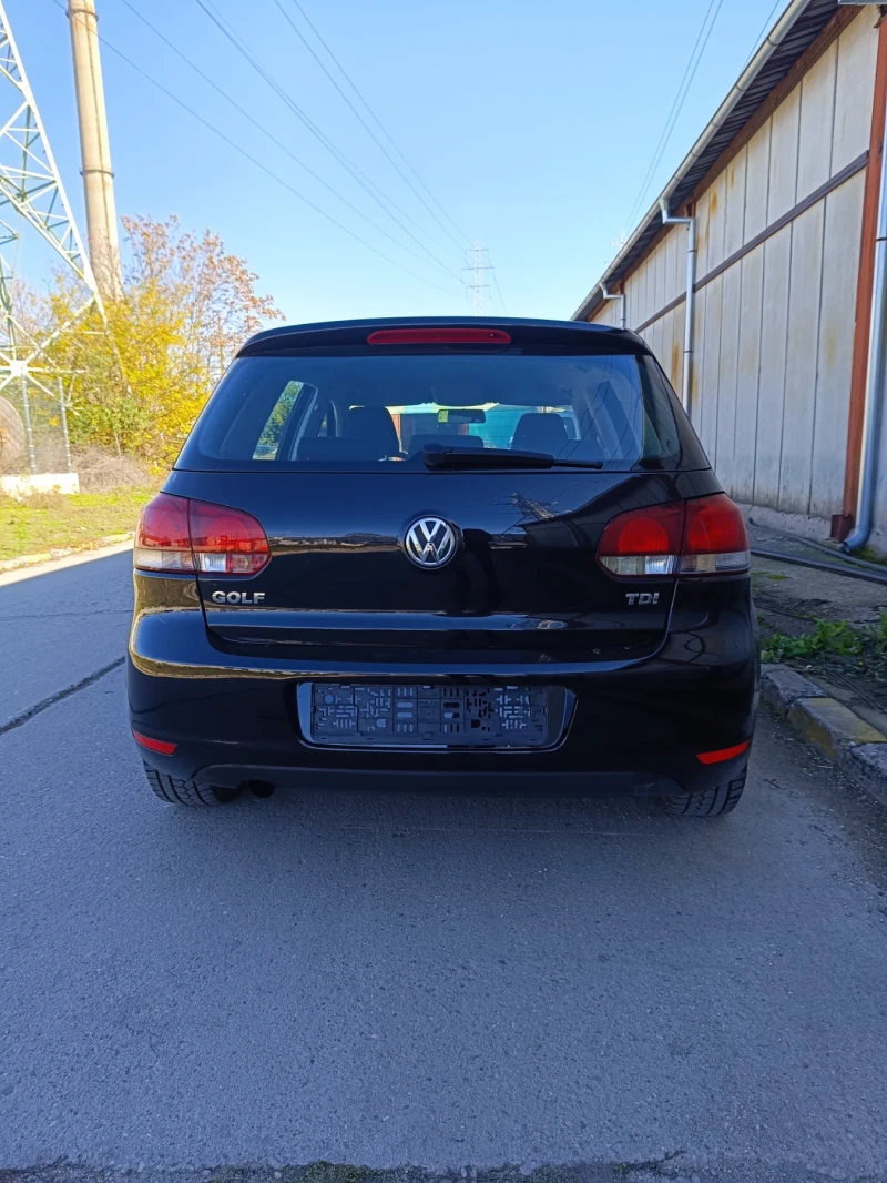 VW Golf 1.6 TDI / Highline / Alcantara, снимка 7 - Автомобили и джипове - 52394267
