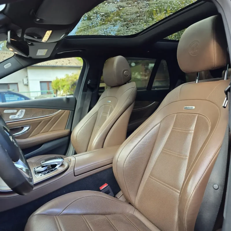 Mercedes-Benz E 63 AMG S/4Matic+ /ГОТОВ ЛИЗИНГ, снимка 12 - Автомобили и джипове - 53354434