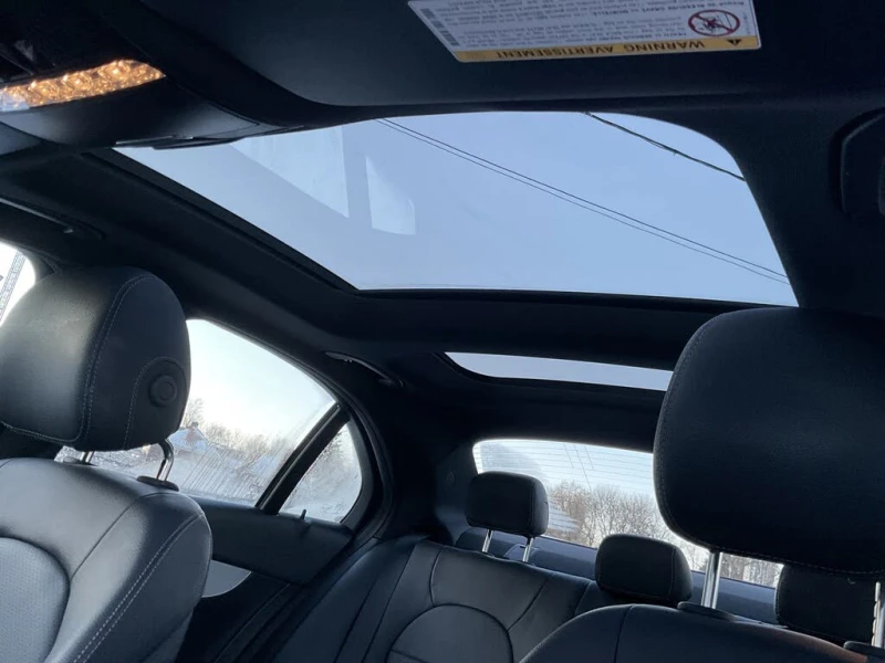 Mercedes-Benz C 300 4 MATIC * АвтоКредит(ЦЕНА ДО БГ), снимка 15 - Автомобили и джипове - 53538262