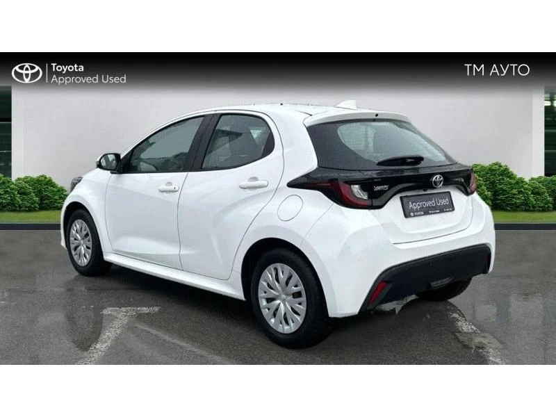 Toyota Yaris 1.5P ACTIVE, снимка 2 - Автомобили и джипове - 52949022