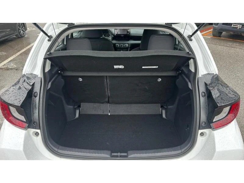 Toyota Yaris 1.5P ACTIVE, снимка 10 - Автомобили и джипове - 52949022