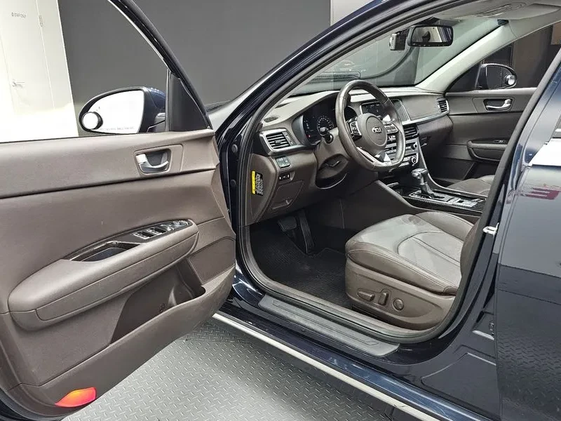 Kia K5 2.0 World Cup Edition, снимка 10 - Автомобили и джипове - 55834601