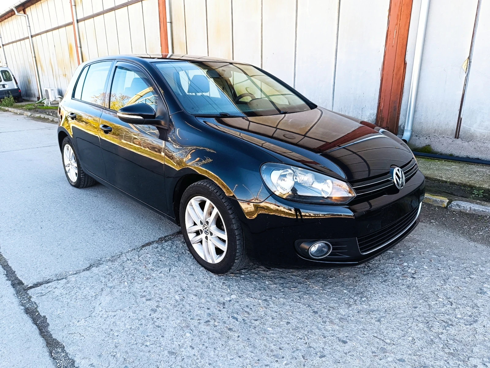 VW Golf 1.6 TDI / Highline / Alcantara, снимка 1