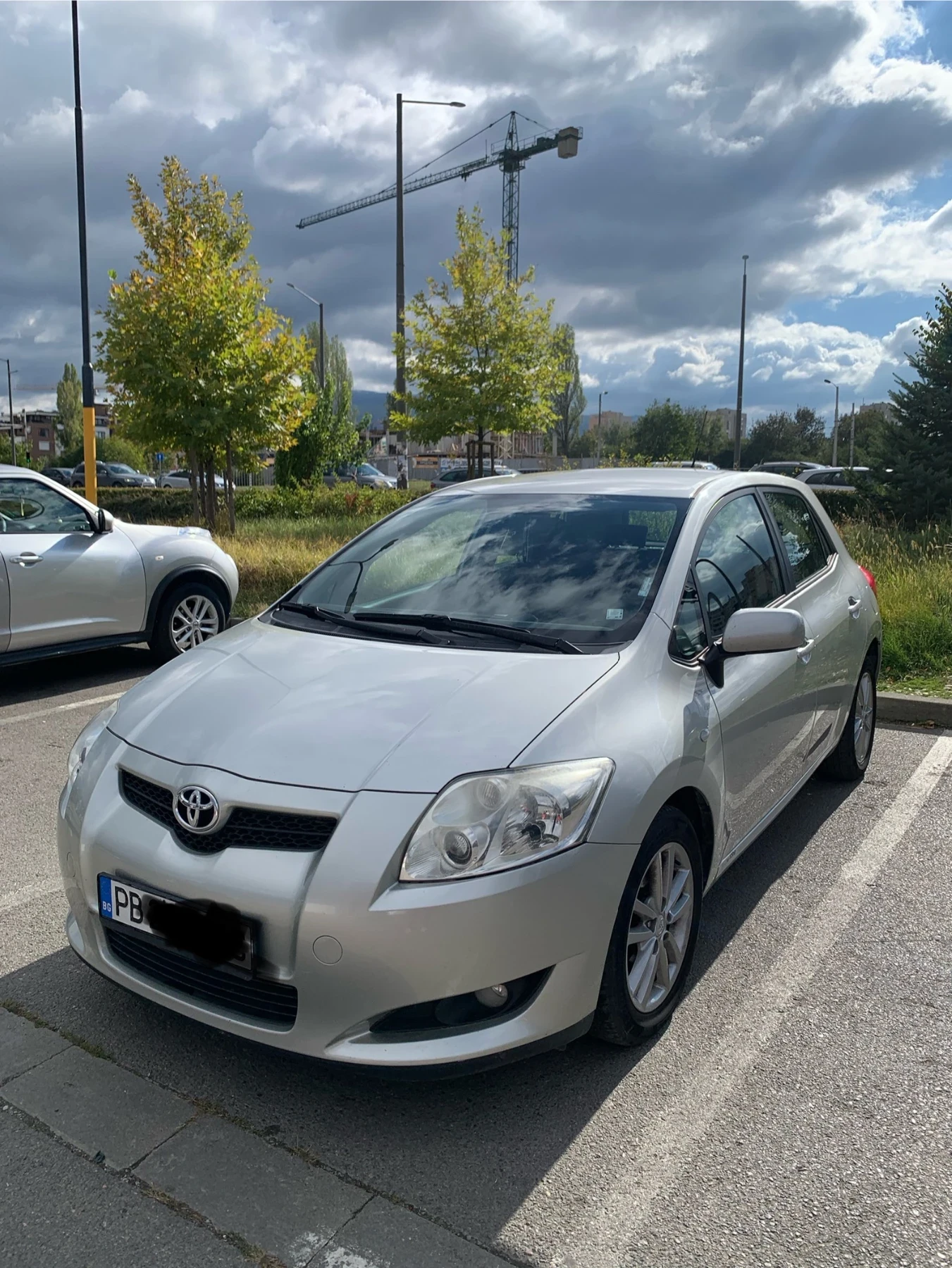 Toyota Auris 1.6, 124 к.с., Парктроник, снимка 1