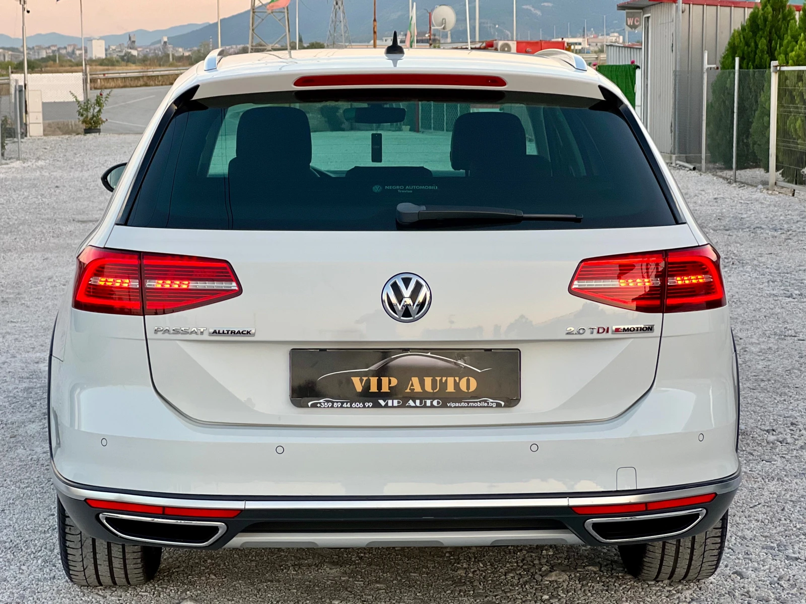 VW Passat ALLTRACK 2.0TDI 4MOTION - изображение 4