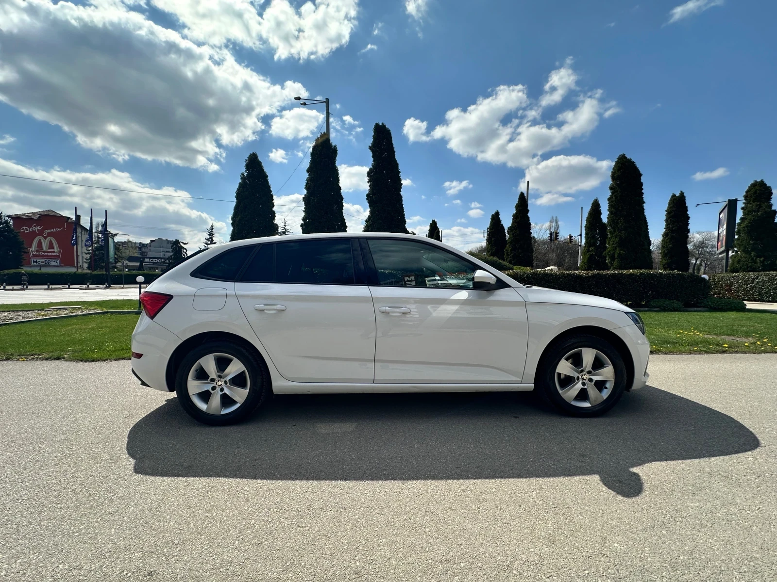 Skoda Scala 1.0 TSI 116 HP DSG 7 ОБСЛУЖЕНА В УТОРИЗИРАН СЕРВИЗ - изображение 3