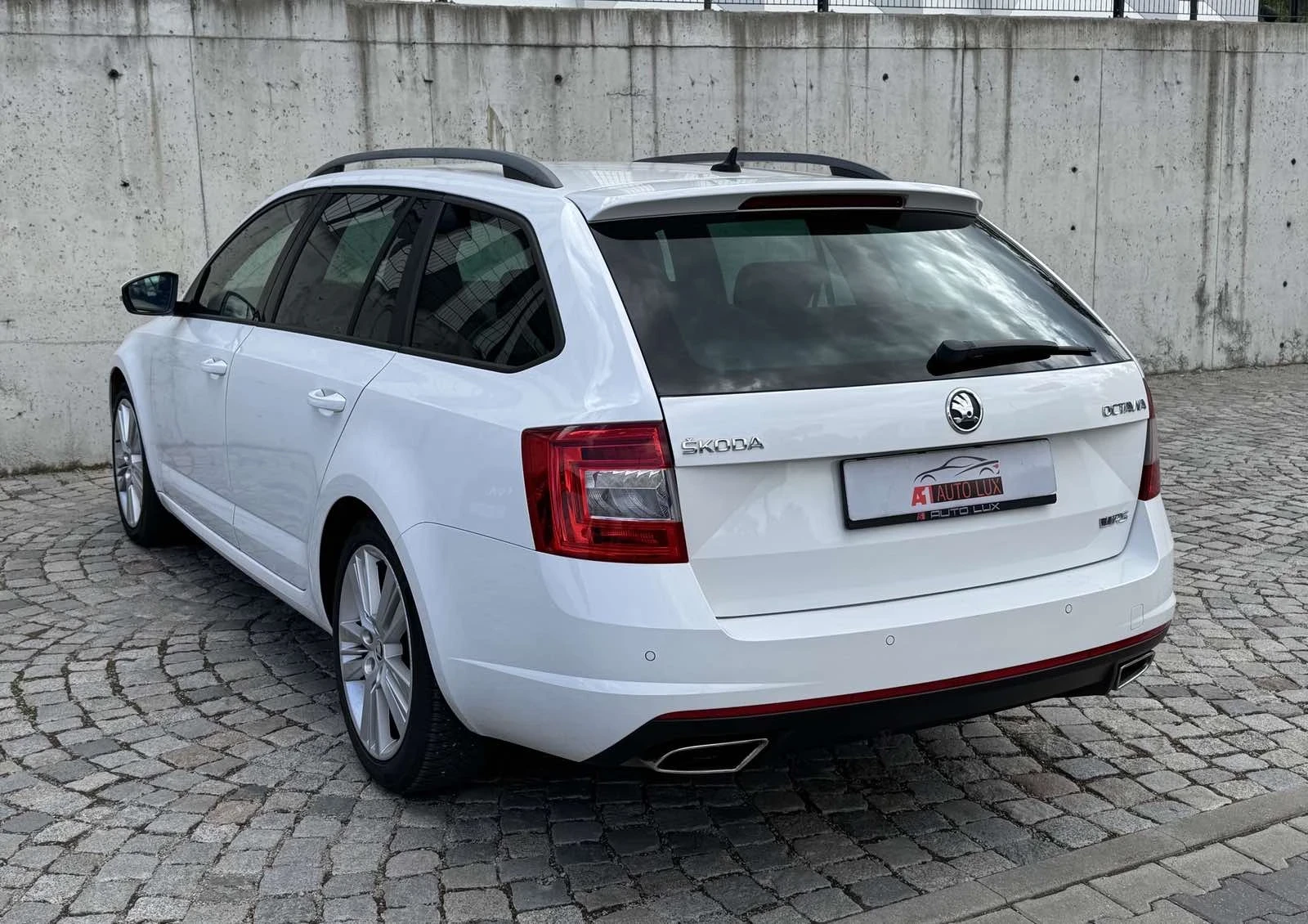 Skoda Octavia VRS - изображение 6