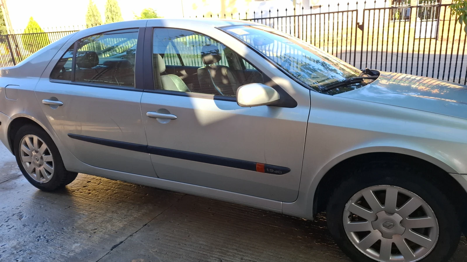 Renault Laguna  - изображение 3