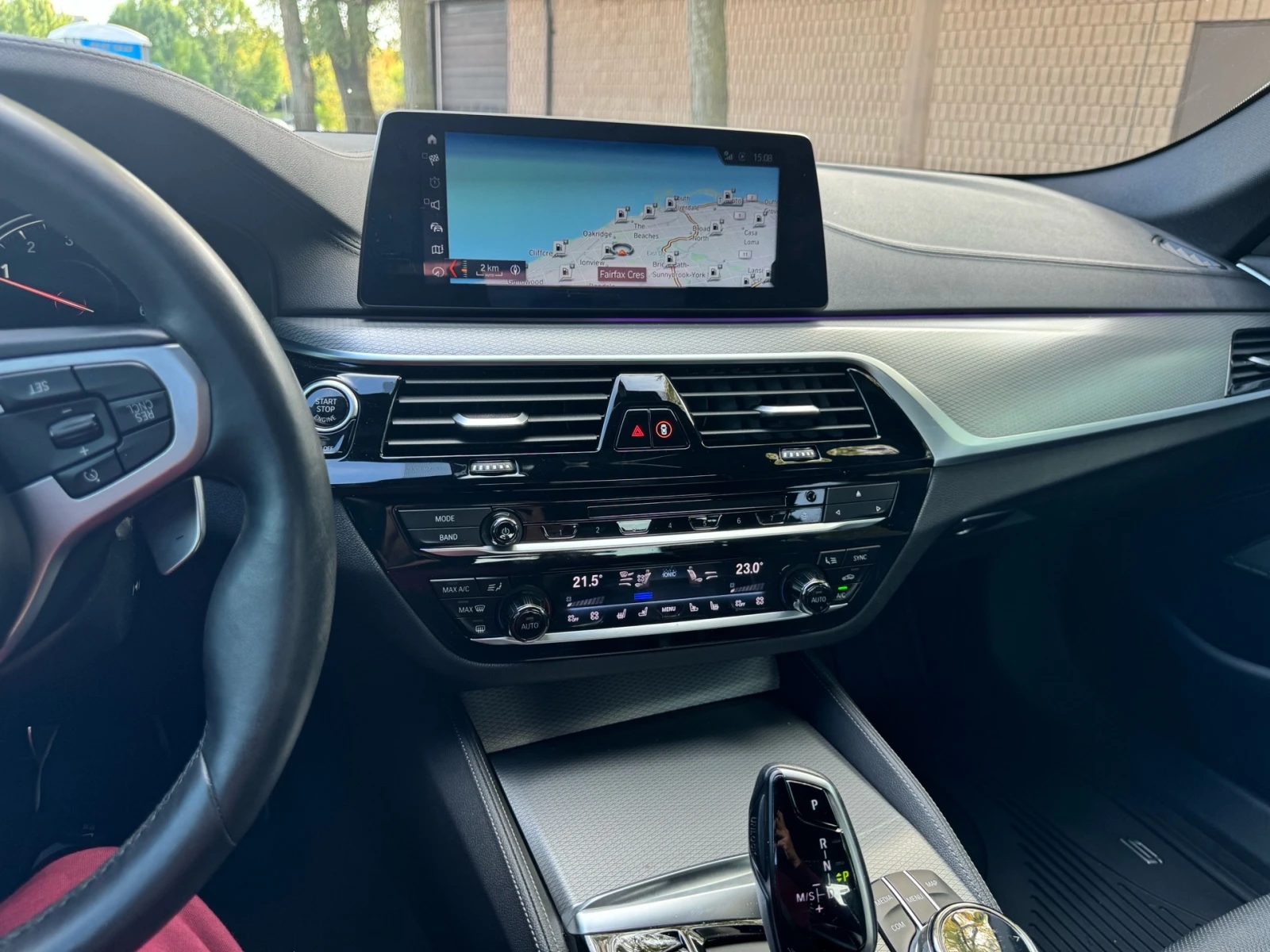 BMW 550 M550i xDrive * * CARFAX * * АВТО КРЕДИТ * *  - изображение 10