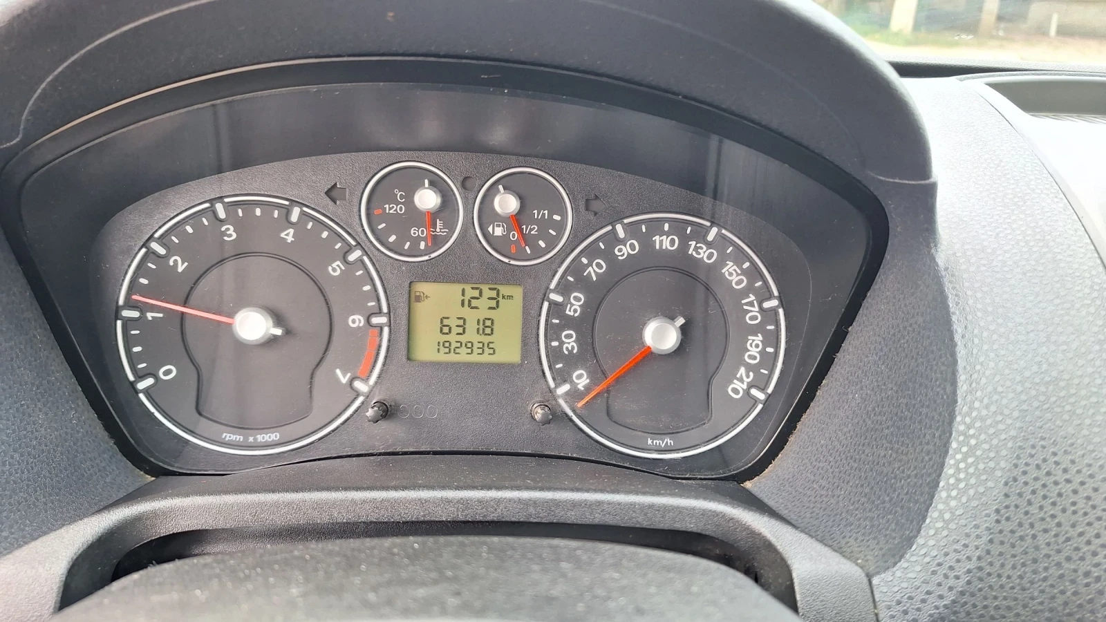 Ford Fiesta 1.3    | Mobile.bg   11