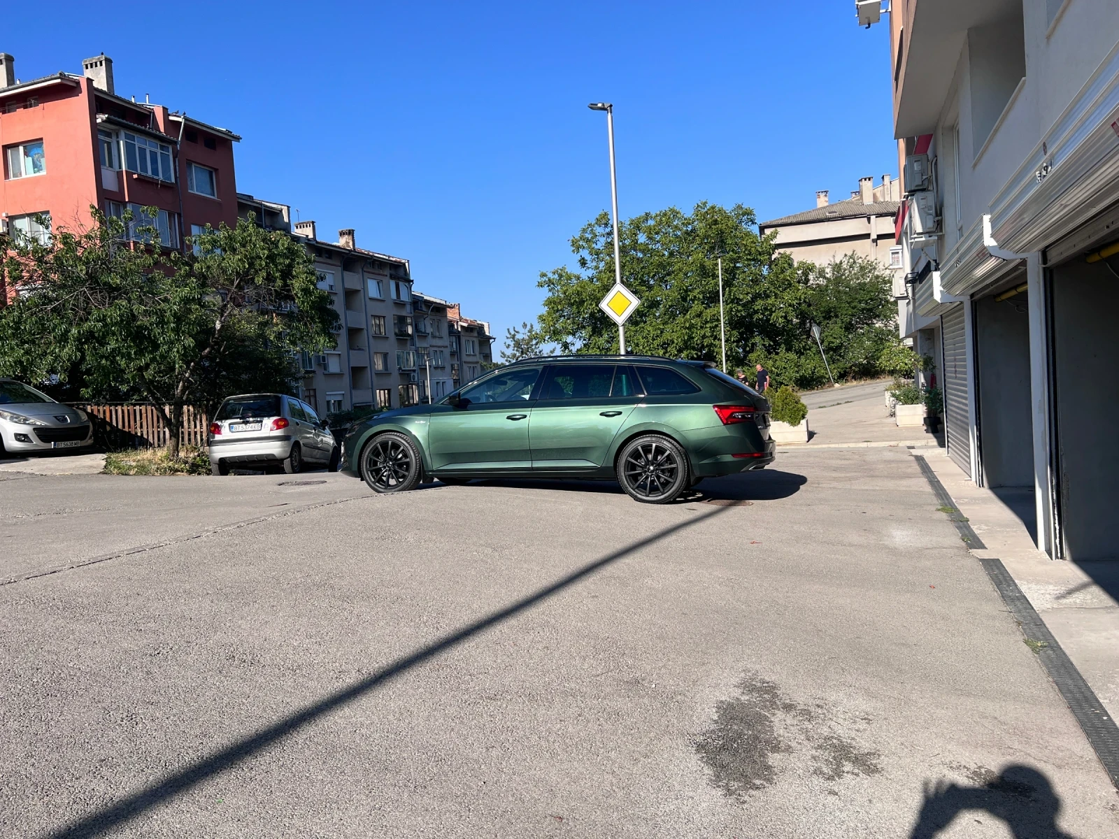 Skoda Superb  1.4TSI 218к.с  L&K Plug-in Hybrid MatrixLED