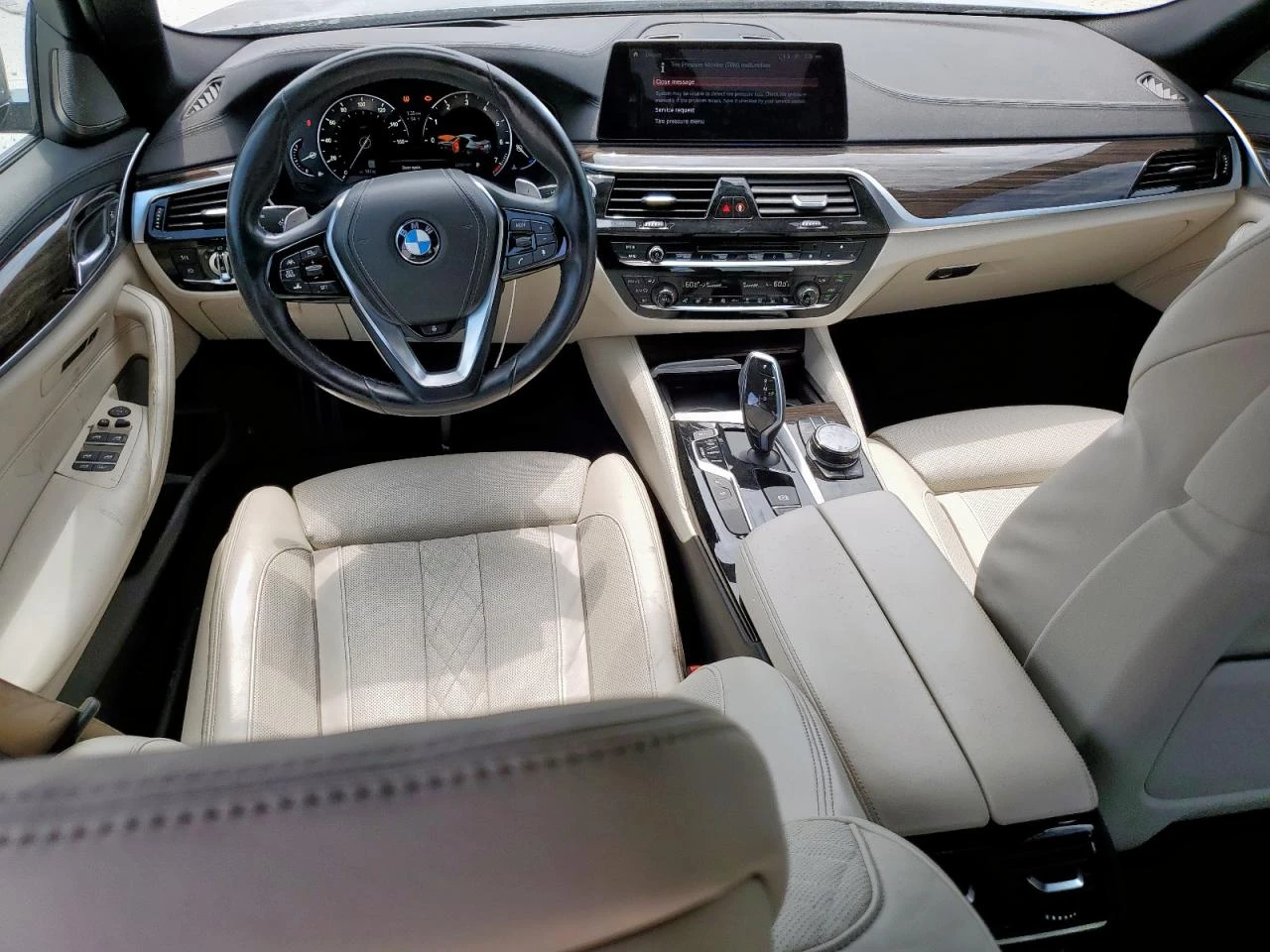 BMW 540 XI* SOFTCLOSE* Harman/kardon* OБДУХВАНЕ* МАСАЖ - изображение 7