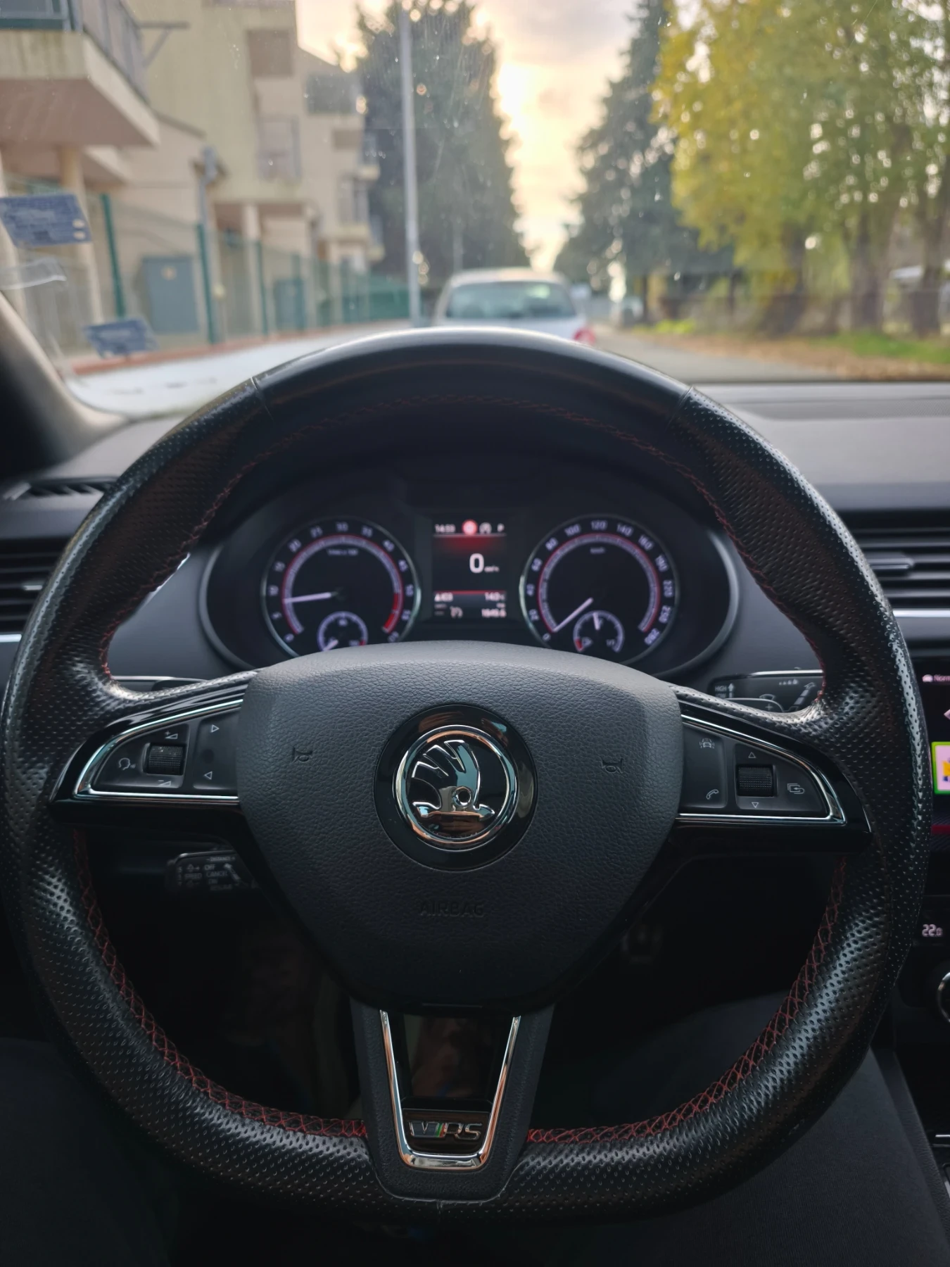 Skoda Octavia VRS FACELIFT 2.0 TDI - изображение 8