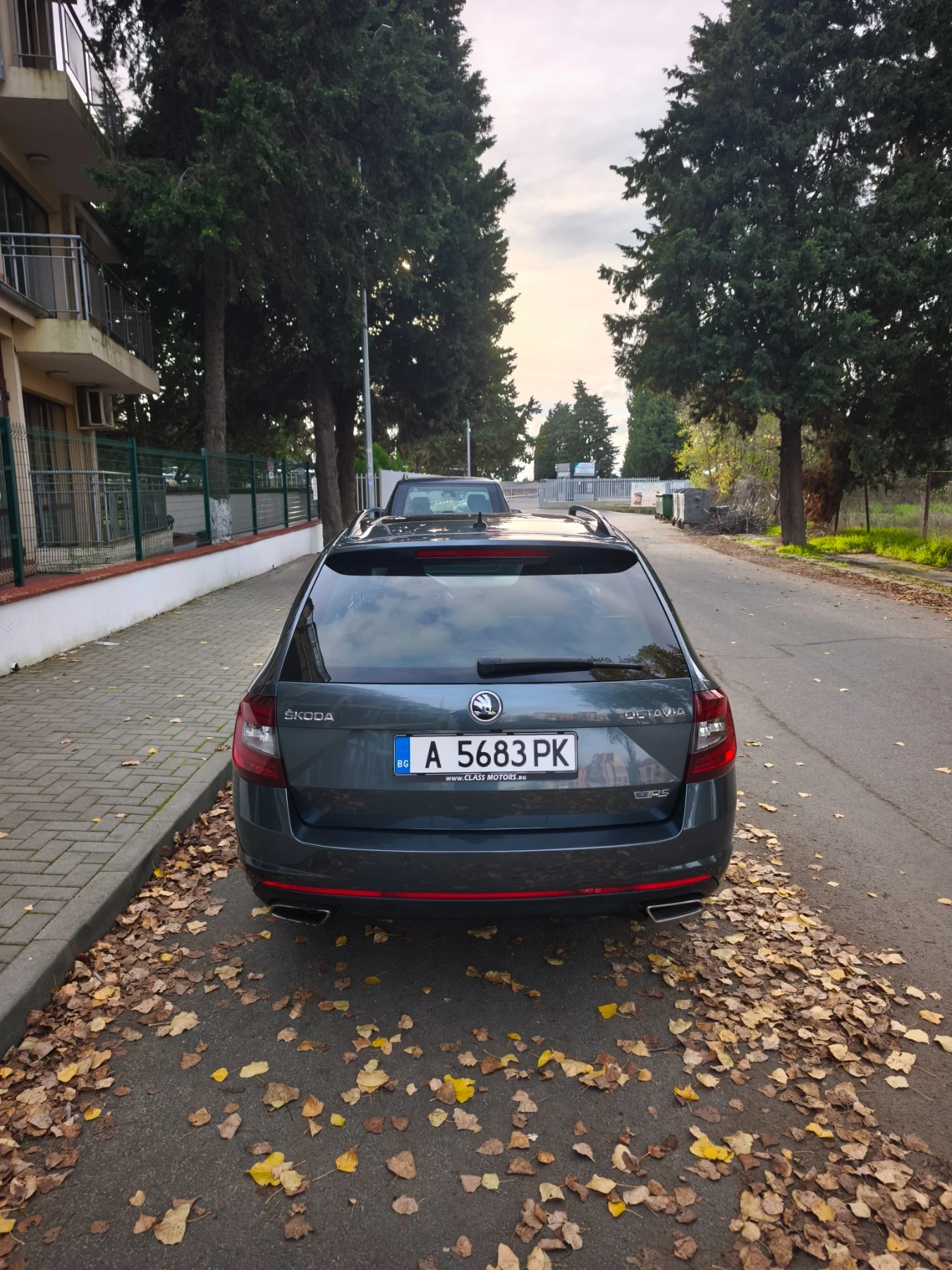 Skoda Octavia VRS FACELIFT 2.0 TDI - изображение 3