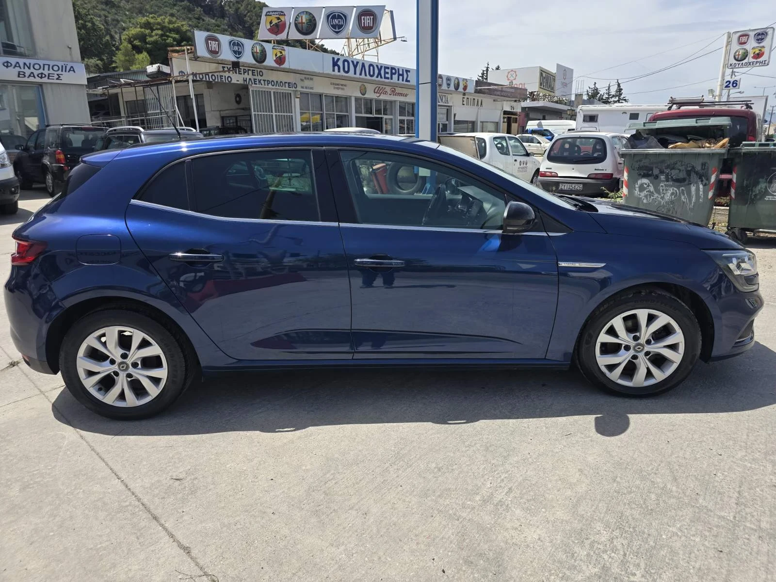 Renault Megane 2020 1.5 DCI Limited -116 hp Keyless Entry & Walk-, снимка 9 - Автомобили и джипове - 53829975