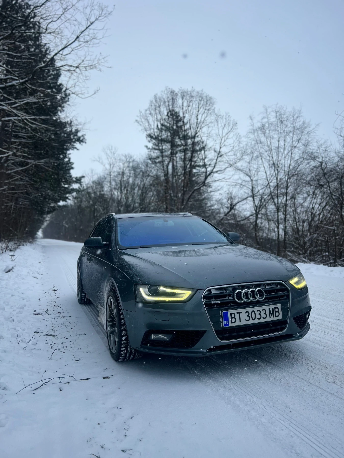 Audi A4 2.0TDI Business Facelift, снимка 3 - Автомобили и джипове - 53973513