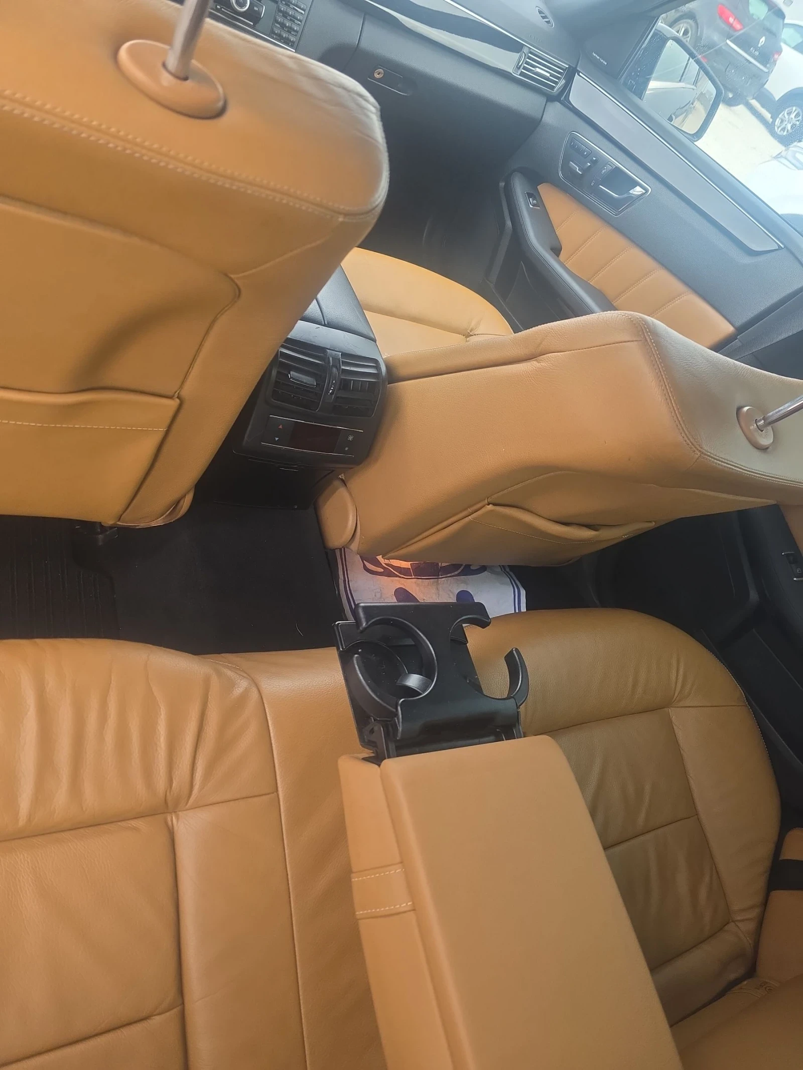 Mercedes-Benz E 350 4х4 265кс Navi камера, снимка 9 - Автомобили и джипове - 54000009