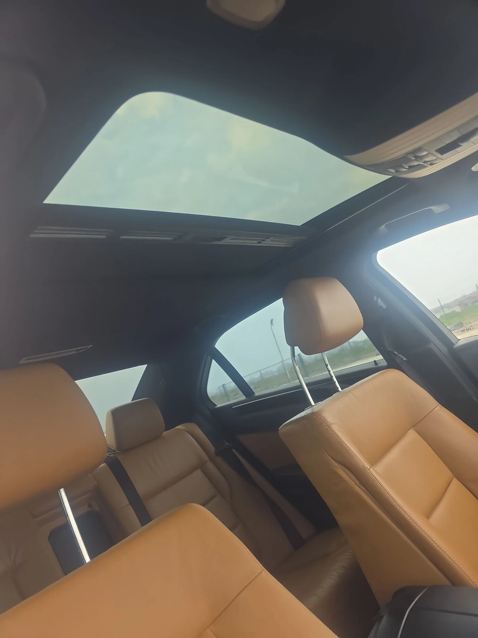 Mercedes-Benz E 350 4х4 265кс Navi камера, снимка 14 - Автомобили и джипове - 54000009