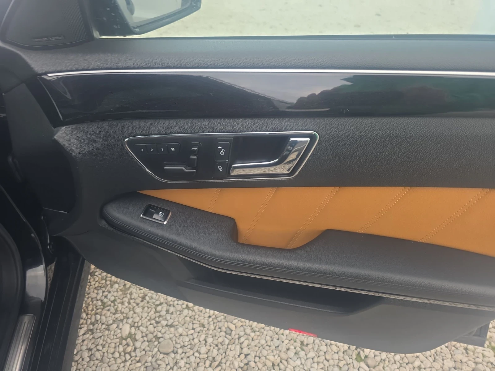 Mercedes-Benz E 350 4х4 265кс Navi камера, снимка 16 - Автомобили и джипове - 54000009