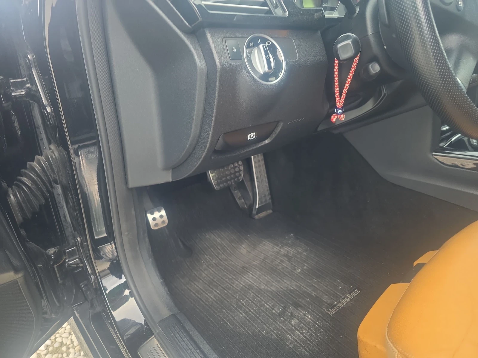 Mercedes-Benz E 350 4х4 265кс Navi камера, снимка 7 - Автомобили и джипове - 54000009