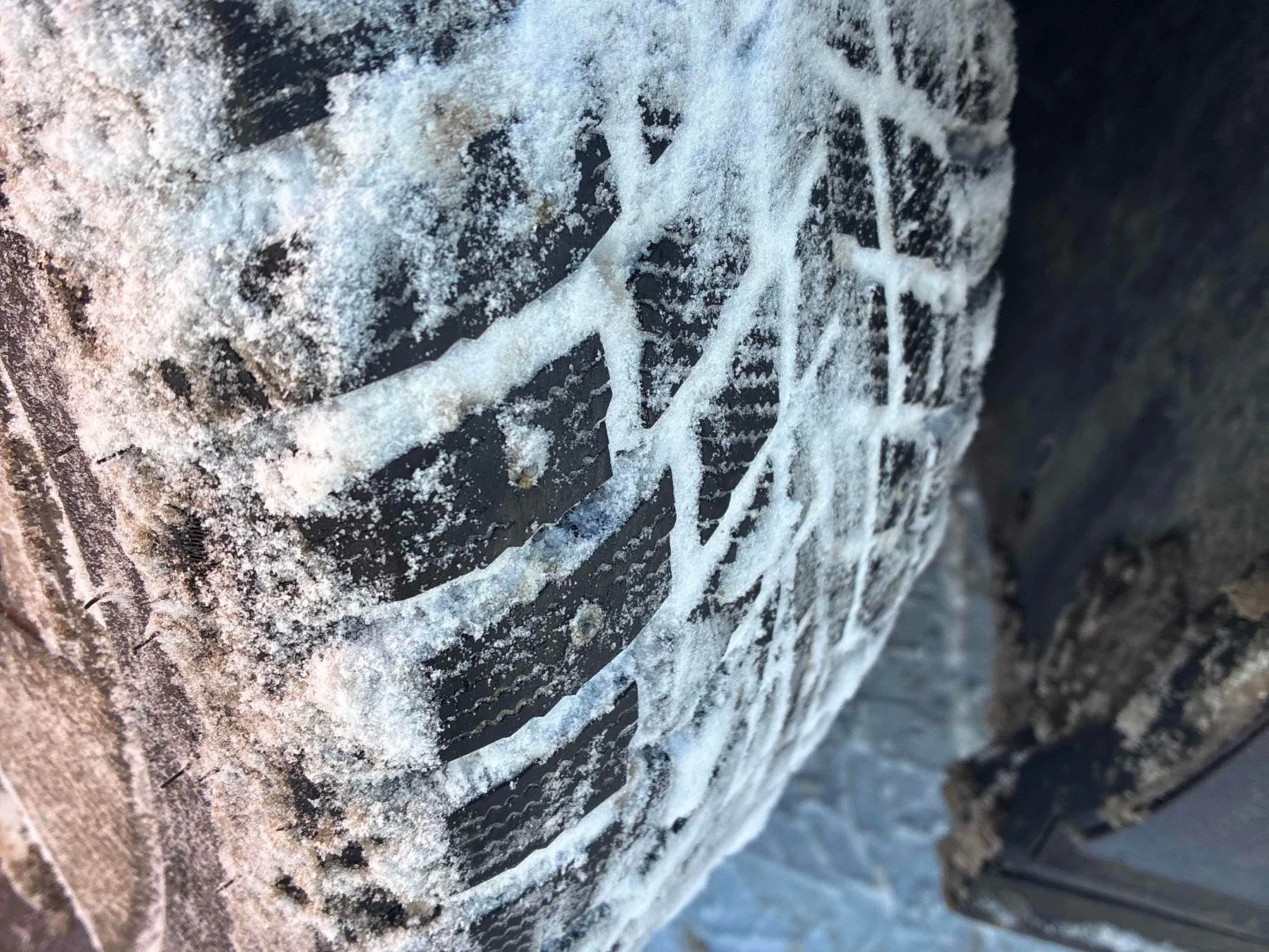 VW Golf GTI С РЕГИСТРАЦИЯ & АВТО КРЕДИТ, снимка 13 - Автомобили и джипове - 54066766