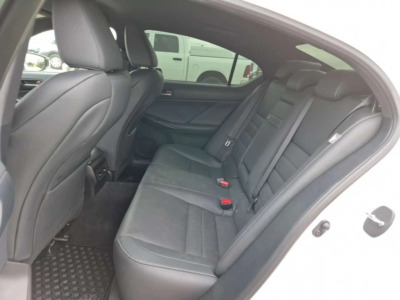 Lexus IS 300 F-Sport 3.5L AWD * CARFAX * ��������� *  | Mobile.bg � ����������� 8