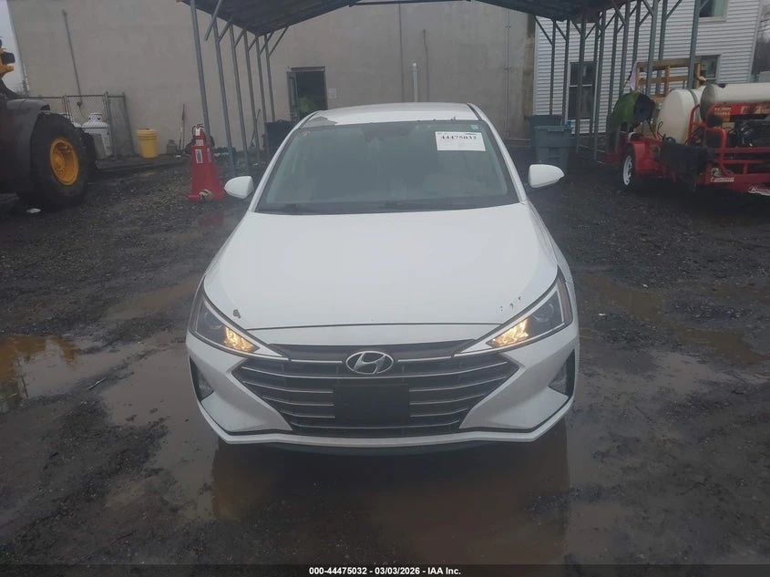 Hyundai Elantra 2.0l Se* ����� �� ���*  | Mobile.bg � ����������� 12
