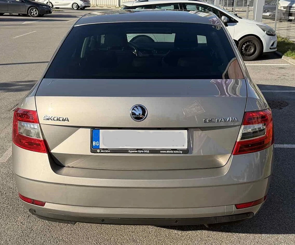 Skoda Octavia, снимка 4 - Автомобили и джипове - 54353605