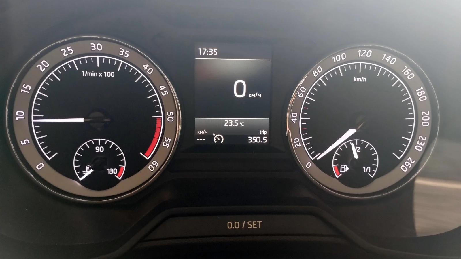 Skoda Octavia, снимка 11 - Автомобили и джипове - 54353605