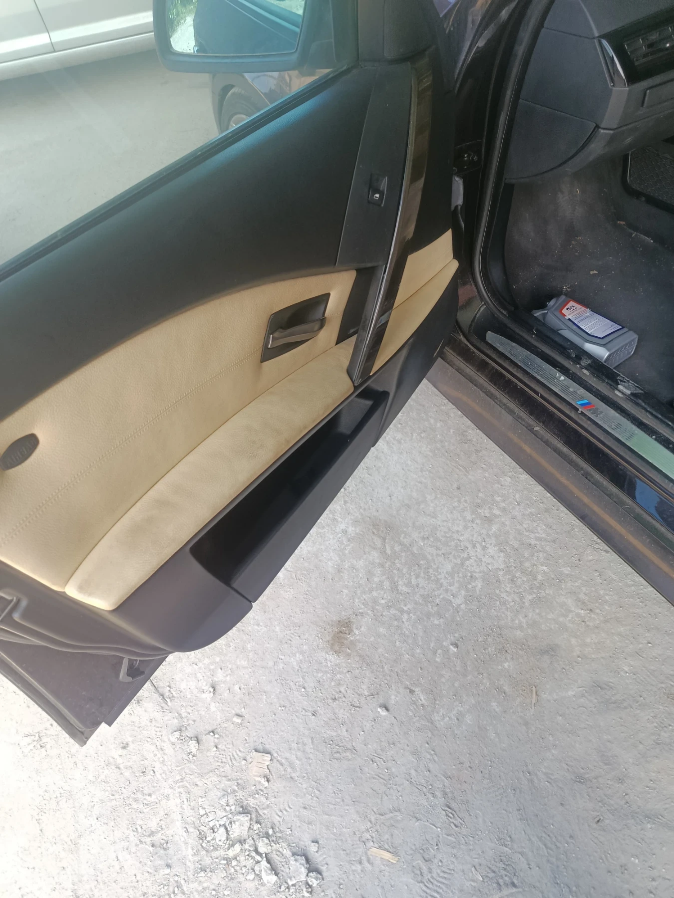 BMW 535 3.5, снимка 8 - Автомобили и джипове - 54432010