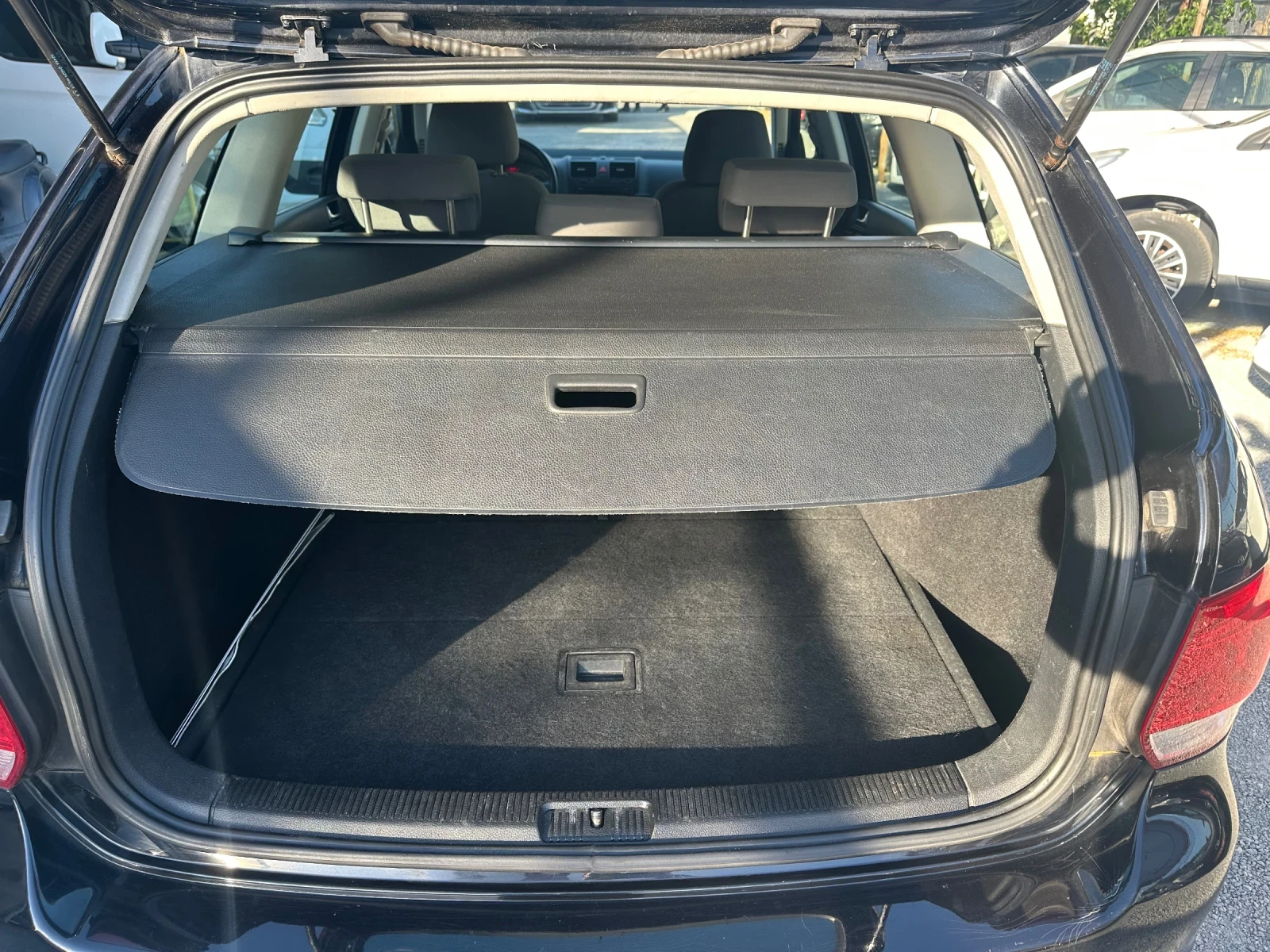 VW Golf Variant 1.9 TDI-105 k.s.- ��������� | Mobile.bg � ����������� 7