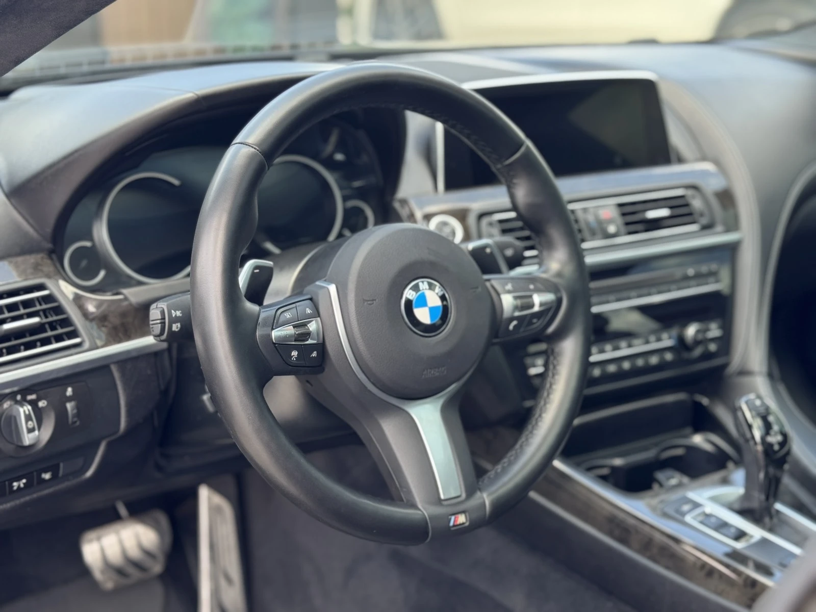 BMW 640 XI* FACELIFT* M-SPORT* ЛИЗИНГ, снимка 11 - Автомобили и джипове - 54630726