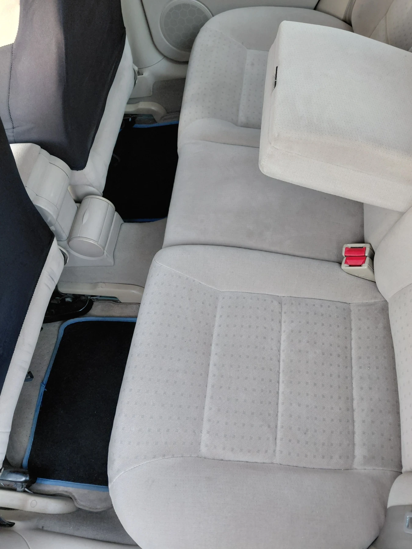 VW Bora 1.6, 101, SR, бензин + газ, снимка 5 - Автомобили и джипове - 54641818