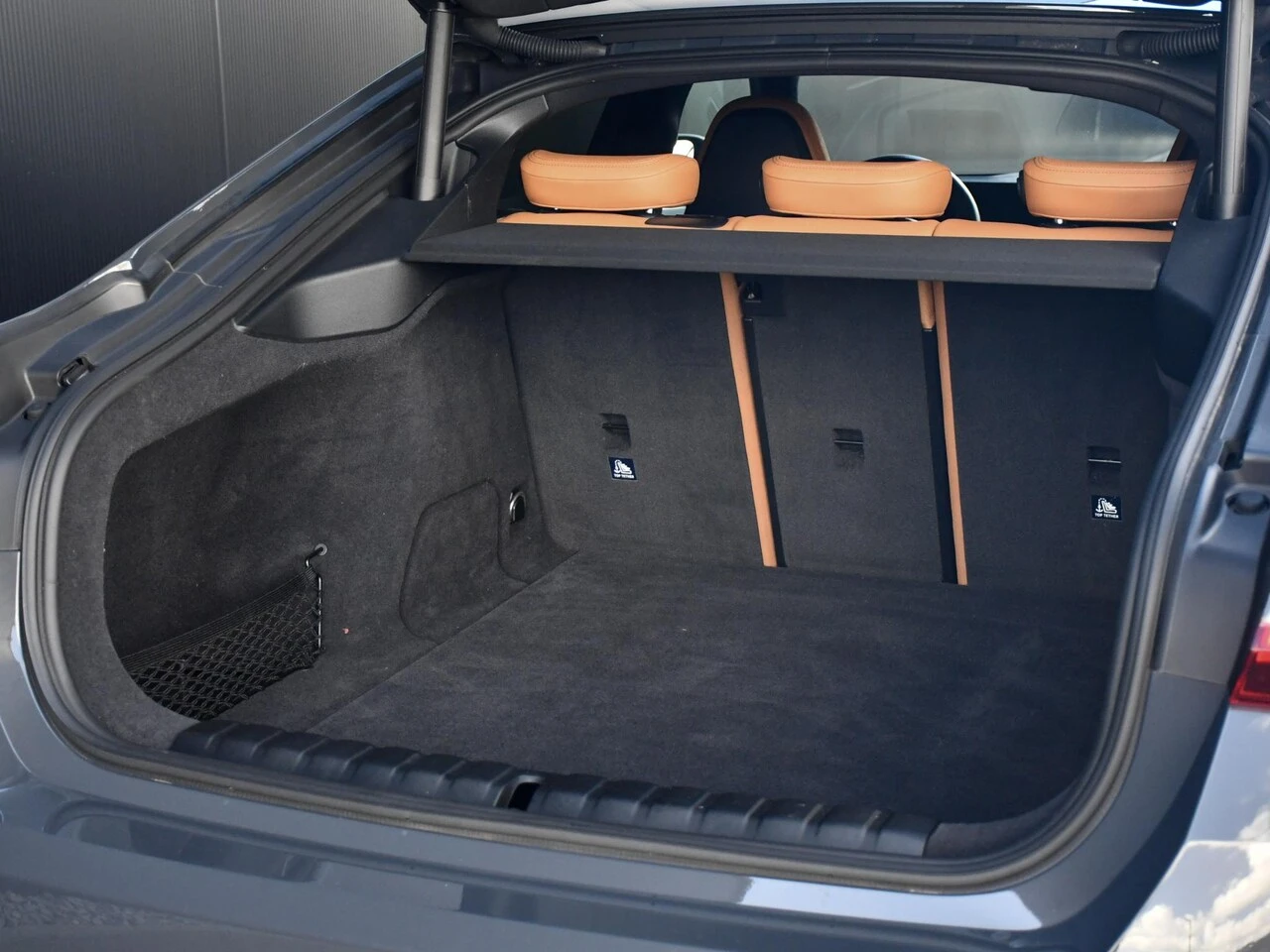 BMW i4, снимка 7 - Автомобили и джипове - 54847024