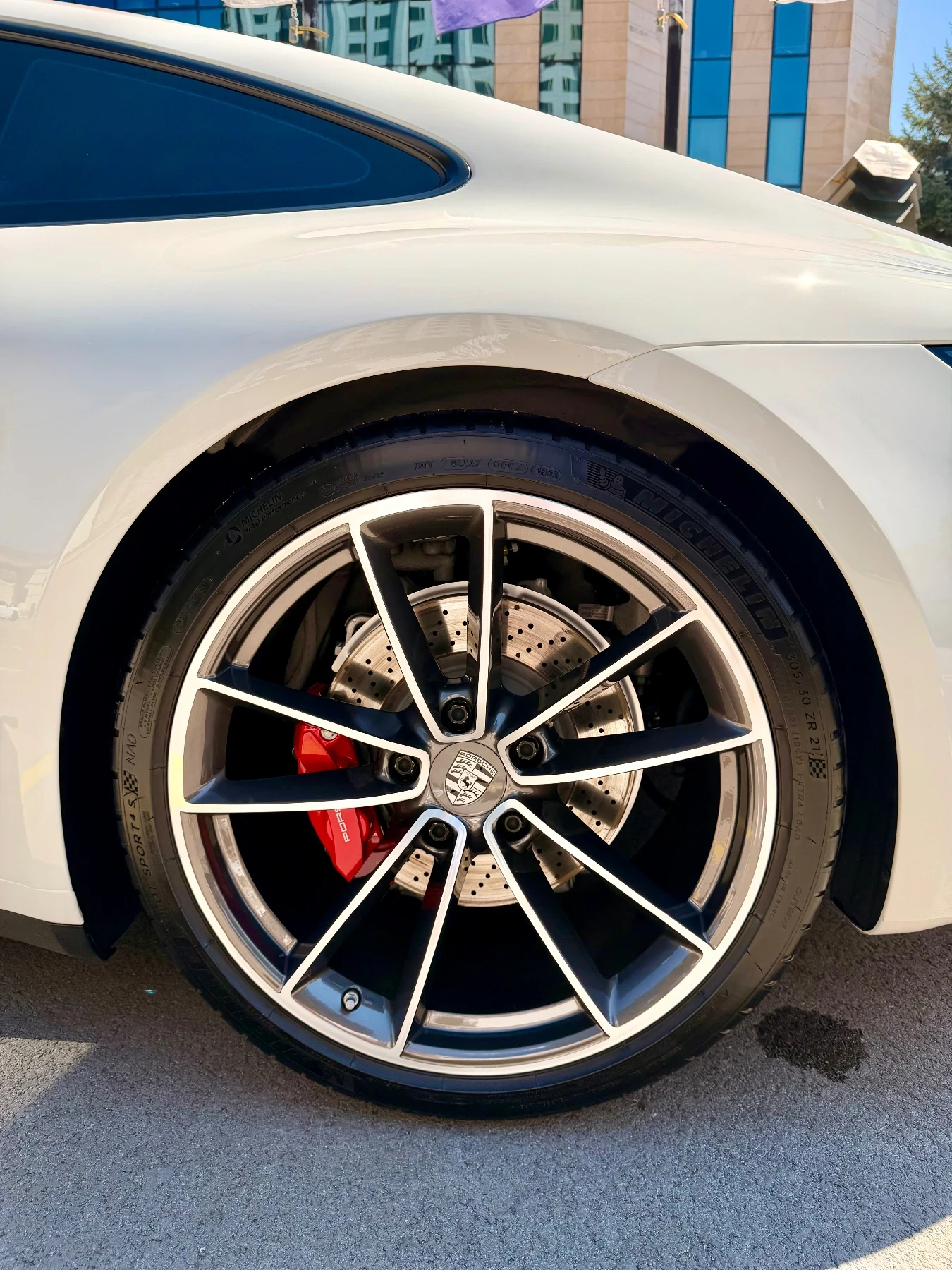 Porsche 911 992 4S, снимка 8 - Автомобили и джипове - 55502390