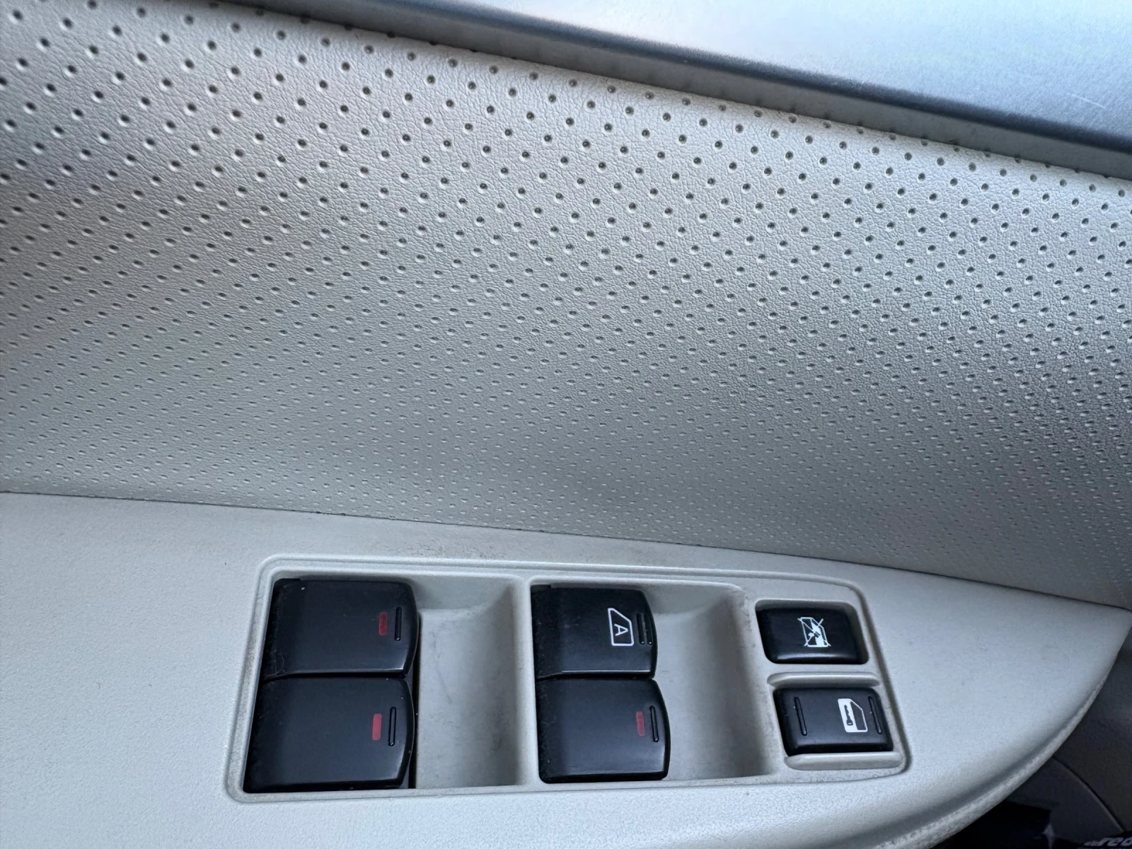 Subaru Outback 2.5 автоматик GAS 4х4, снимка 12 - Автомобили и джипове - 56124975