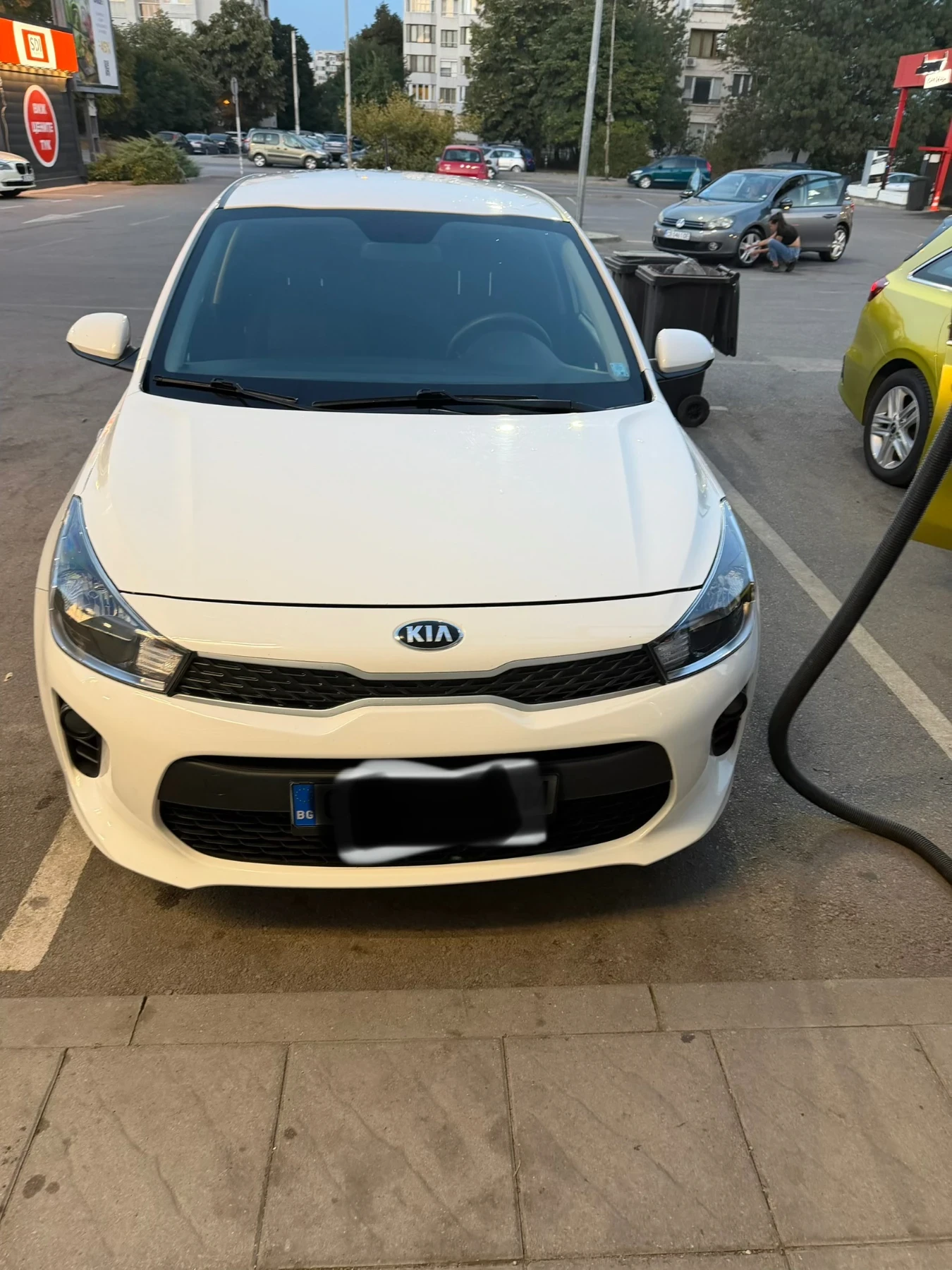 Kia Rio гаражна, снимка 5 - Автомобили и джипове - 56138714