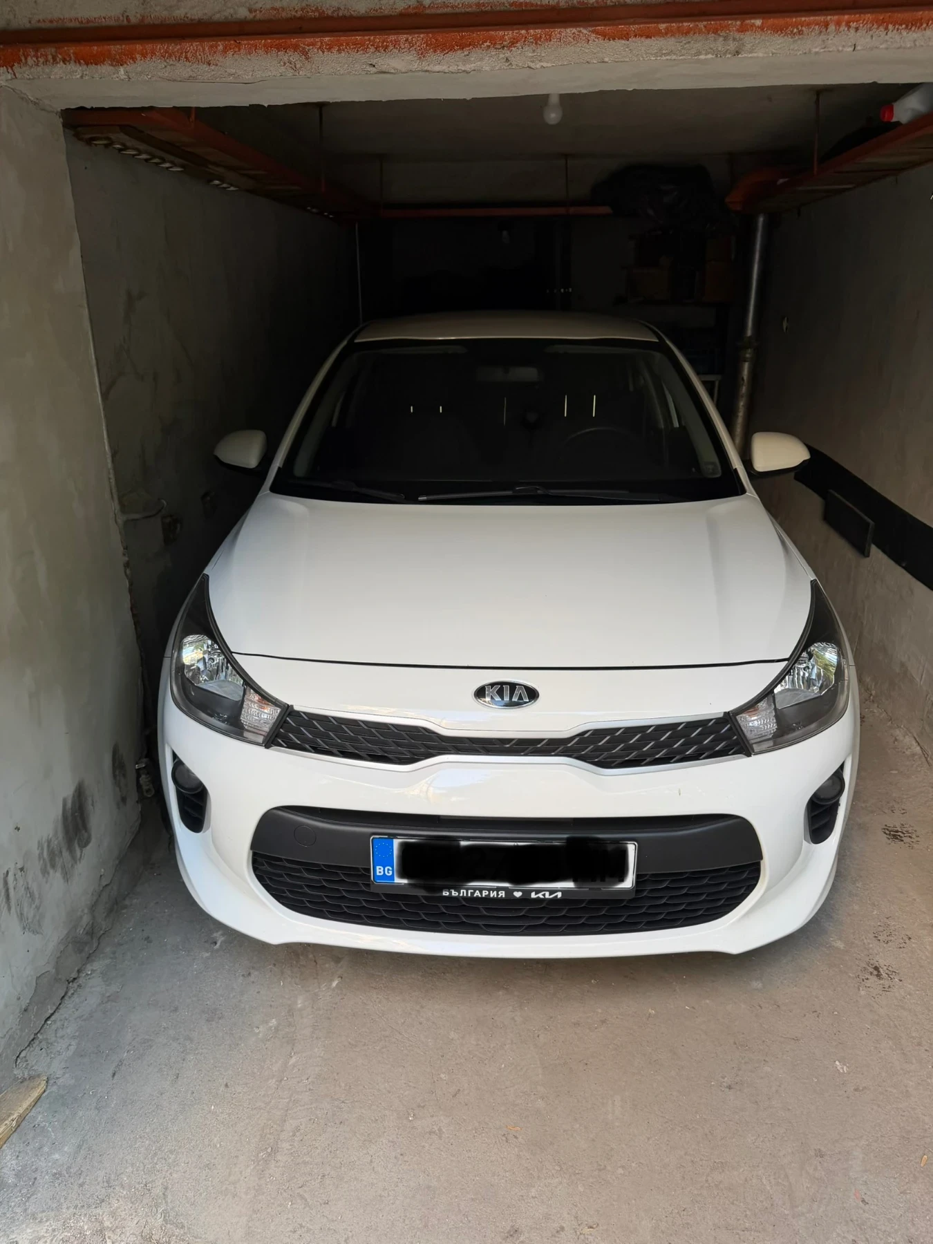 Kia Rio гаражна, снимка 3 - Автомобили и джипове - 56138714