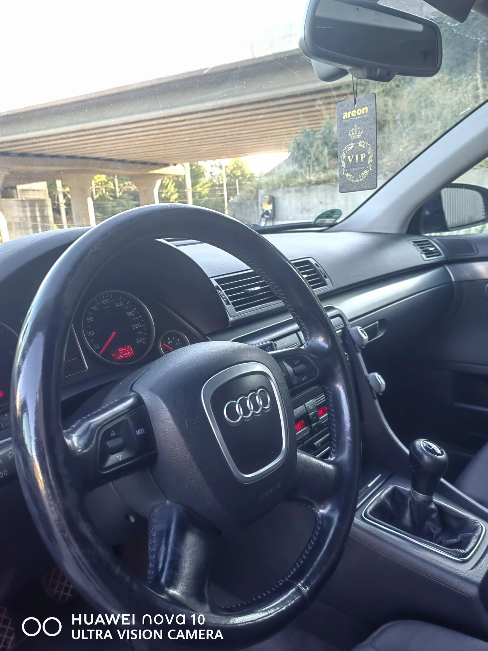 Audi A4 2.0 TDI.s.line, снимка 9 - Автомобили и джипове - 56323158