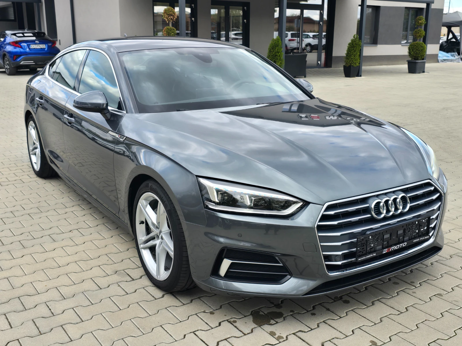 Audi A5 2.0 TDI, S-Line, Virtual, Matrix!, снимка 2 - Автомобили и джипове - 56718002