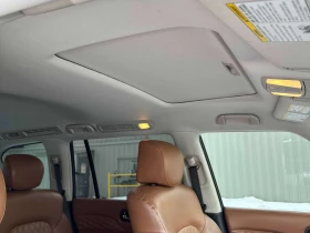 Infiniti QX80 7 Passenger / CARFAX / BOSE / DISTRONIC  , снимка 16